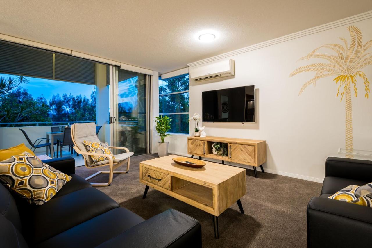 Chancellor Lakeside Apartments Gold Coast Exterior foto